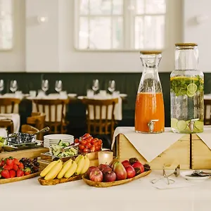 Отель Boutique & Design Volkshaus, Базель